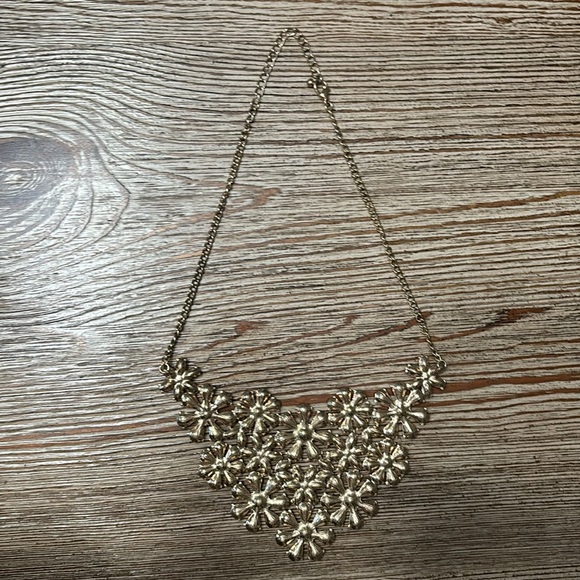 Pink Flower Statement Necklace - Picture 4 of 4